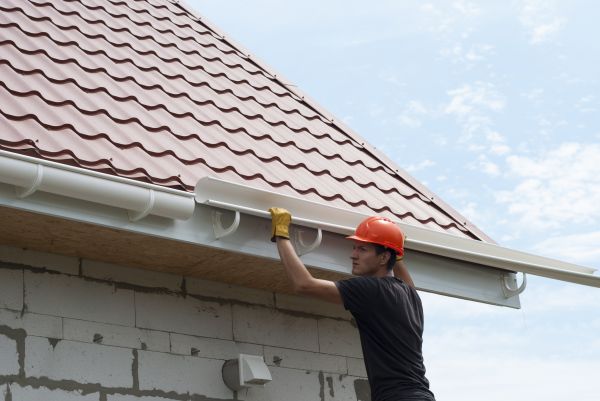 Rain Gutter Repair in Clearwater