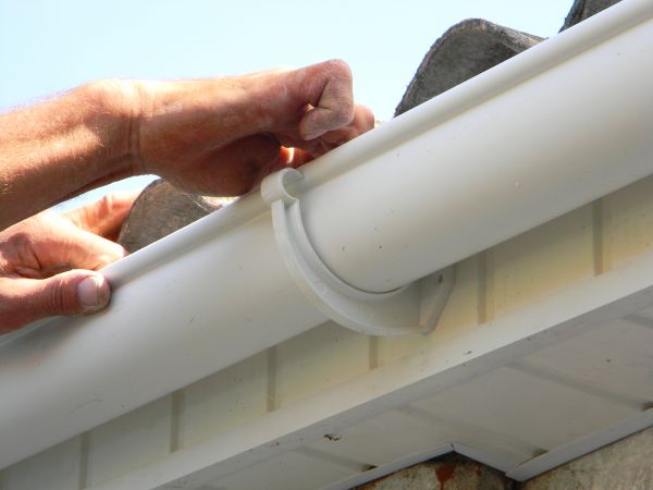 Plastic Gutter Repair in Clearwater